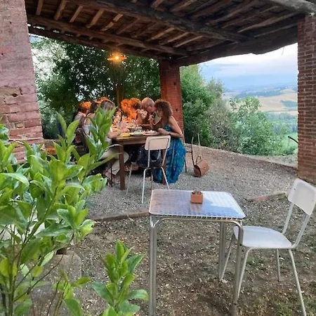 By Interhome * Ghizzano