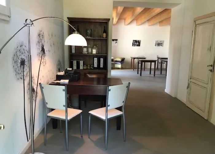 By Interhome Ghizzano