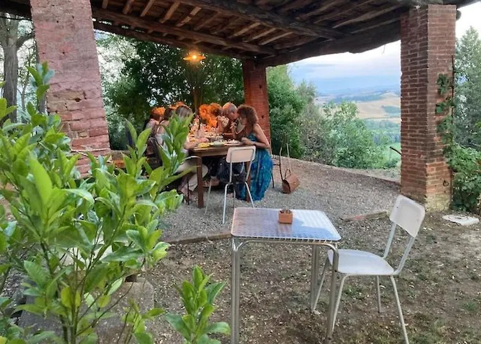 By Interhome * Ghizzano